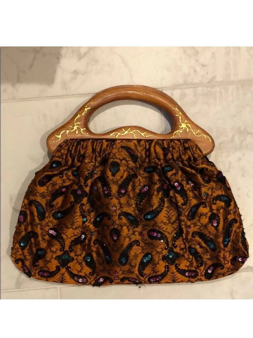 Vintage-Inspired Brown Paisley Handbag with Wooden Handles